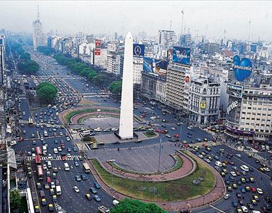 9th of July Avenue, Буэнос Айрес, необычные улицы