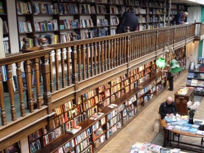 Книжный магазин DAUNT BOOKS, Лондон, Англия