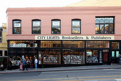 Книжный магазин CITY LIGHTS BOOKS, Сан-Франциско, США