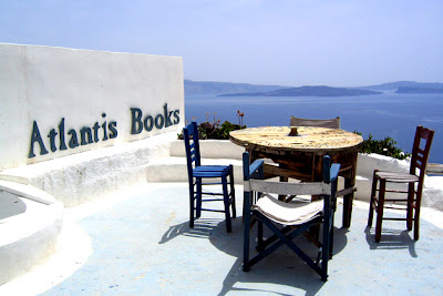 Книжный магазин ATLANTIS BOOKS, Санторини, Греция