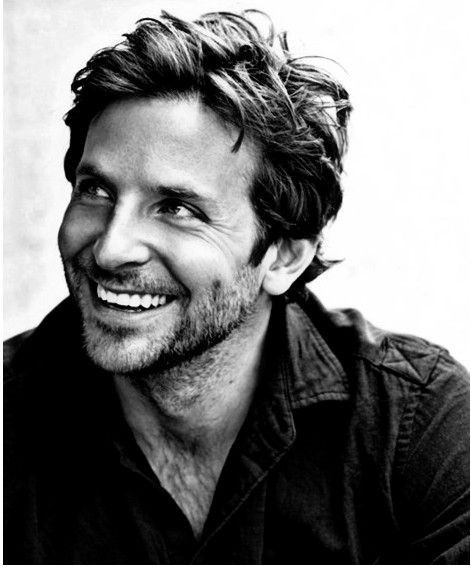 http://www.stilnos.com/wp-content/uploads/2012/02/7-3-BRADLEY-COOPER2.jpg