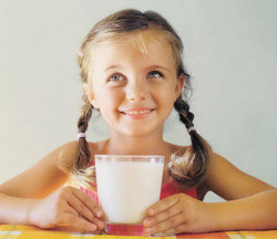 Почему полезно пить кумыс из коровьего молока?