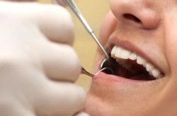 Полоскание рта марганцовкой после удаления зуба и в других случаях