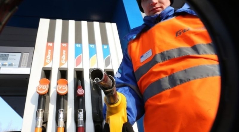 К каким ценам на бензин стоит готовиться россиянам?