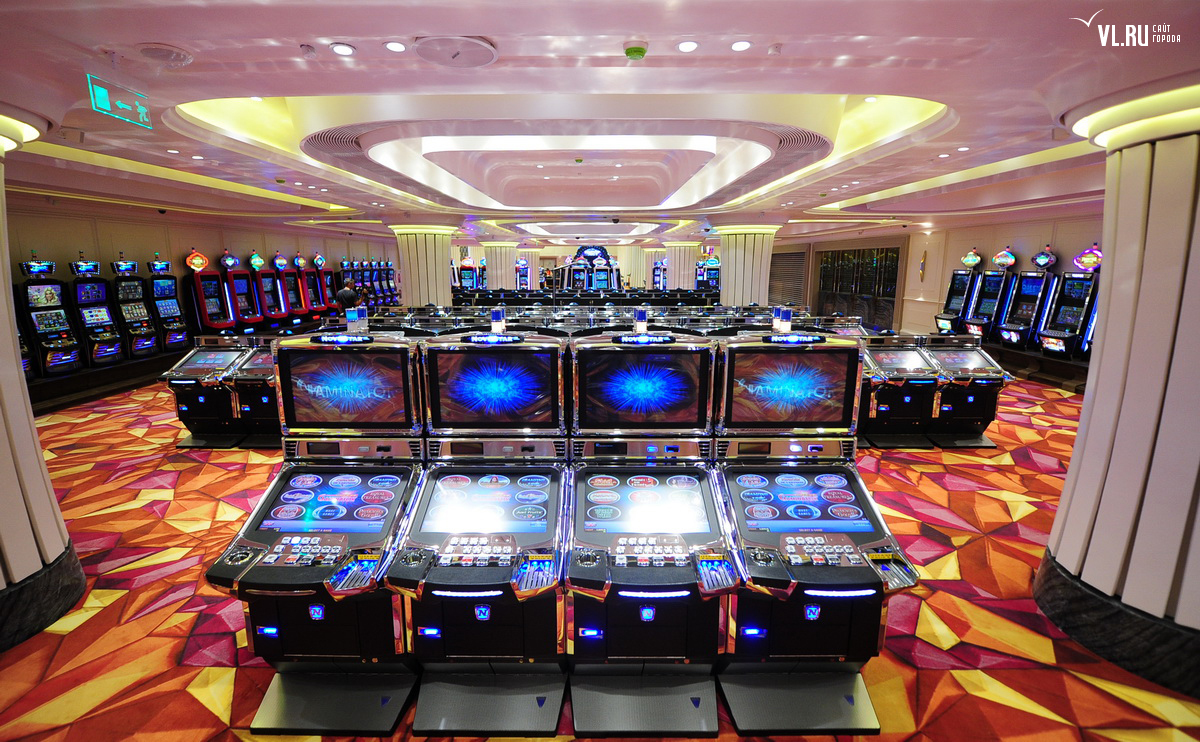 Как играть в игровой автомат онлайн Aeronauts в казино Вулкан?