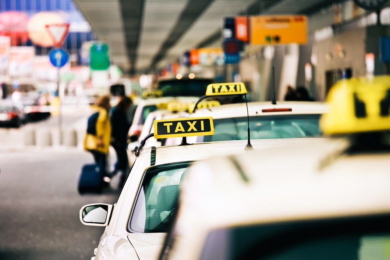 Какое междугороднее такси выбрать из серии бизнес класса?