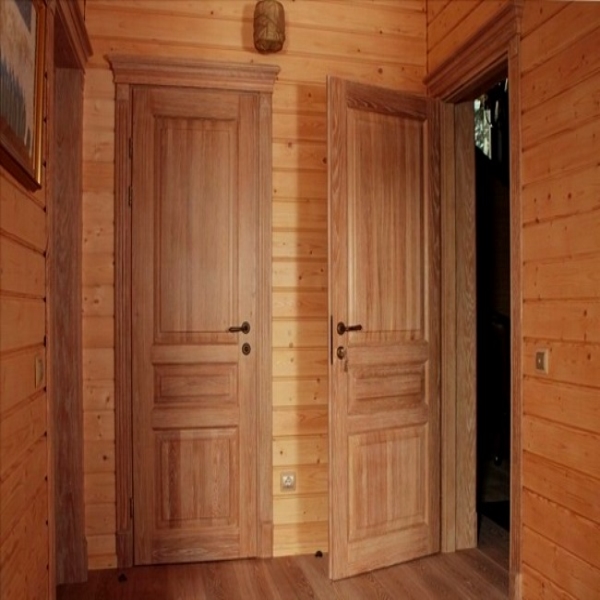Какие выбрать деревянные двери?