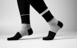 Носки с ахроматикой: чёрно-белый стиль