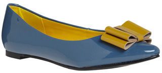 Синий и желтый лакированной кожаные балетки, модные туфли лодочки осень зима 2011 2012, лакированные модные балетки лодочки, BLUE AND YELLOW PATENT LEATHER FLATS