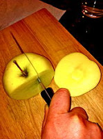 Как красиво нарезать Яблоки и фрукты на стол с Фото, картинками и фотографиями