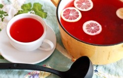 Как приготовить согревающий клюквенный чай против сезонной простуды?