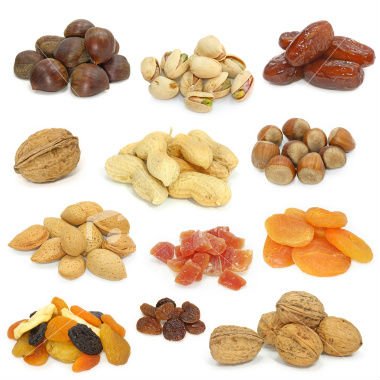 Green_Raisins_Red_Raisins_Almonds_Walnuts_Cashew_Pistachio_Jalghoza_Pinenut_seeds_[1]