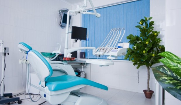 Стоматологическое кресло фото