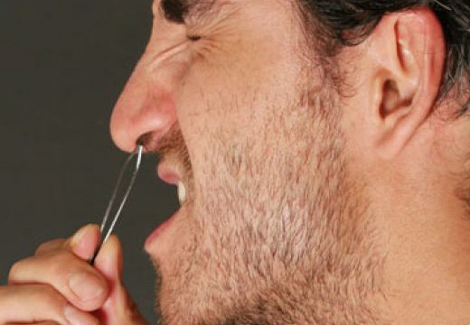 Как удалить волосы в носу