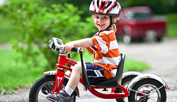 Трёхколесный велосипед для ребенка