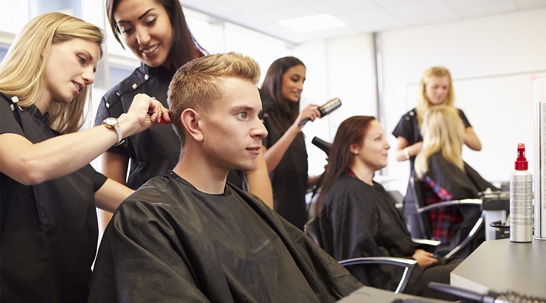 Курсы парикмахеров: программа обучения