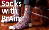 Носки с мозгом: интеллект в образе